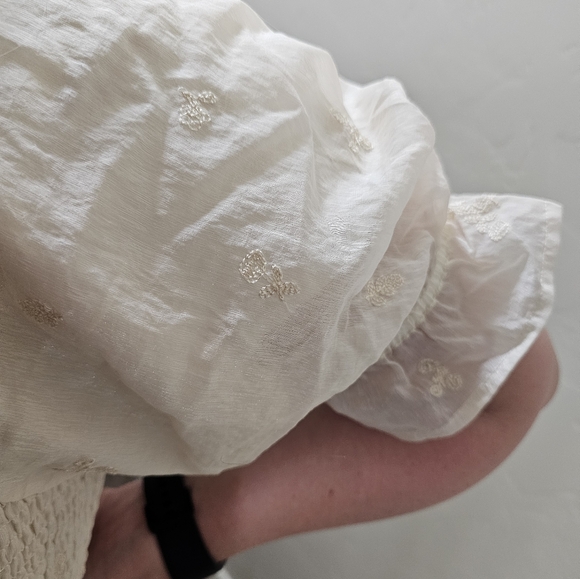 Love, Olive Co Alessandra Dress-Cream - Picture 5 of 8